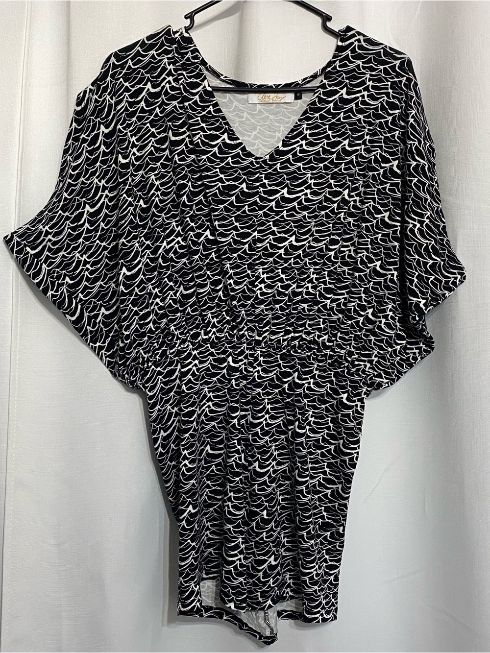 Ava Sky Women's Black White Wave Print Dolman Sleeve V-Neck Dress Size XS